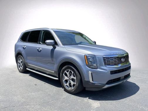Everlasting Silver 2021 Kia Telluride EX
