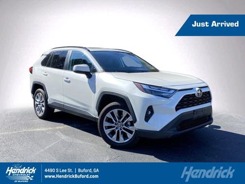 2022 Toyota RAV4 XLE Premium