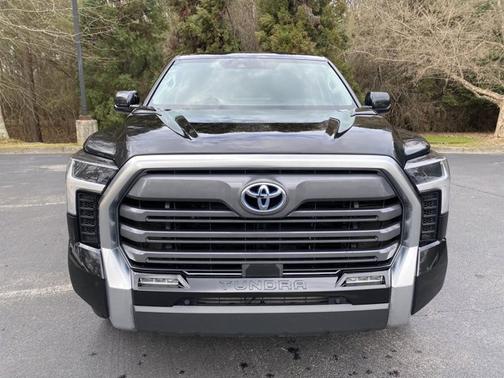 2022 Toyota Tundra Limited Hybrid