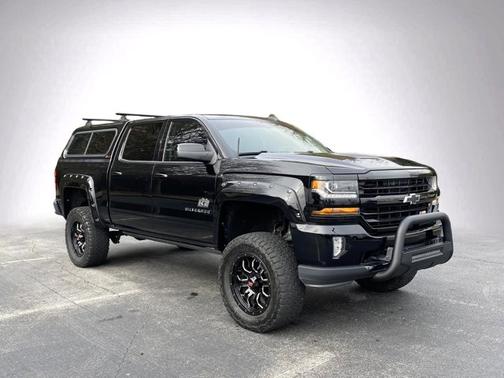2017 Chevrolet Silverado 1500 2LT