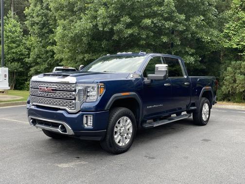 Pacific Blue Metallic 2022 GMC Sierra 2500 Denali