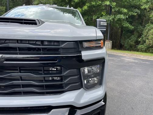 2025 Chevrolet Silverado 2500 Custom