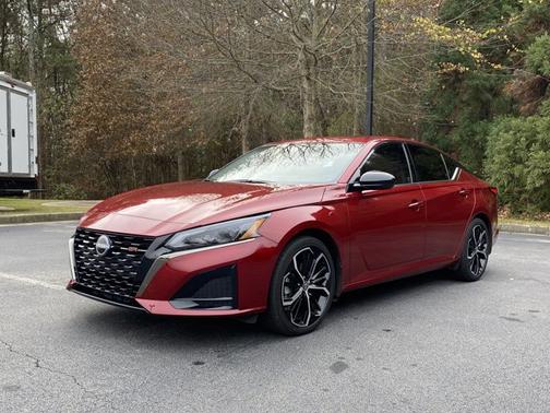 2024 Nissan Altima 2.5 SR