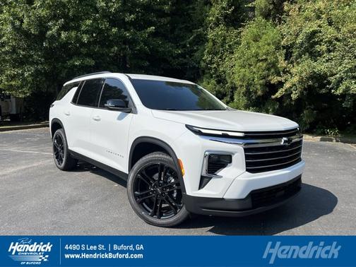 2026 Chevrolet Traverse FWD LT