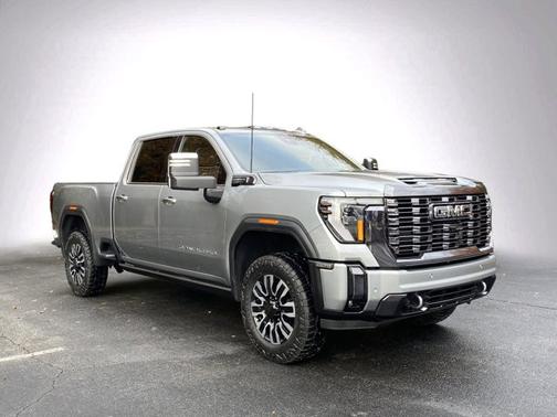 2024 GMC Sierra 2500 Denali