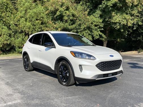 2020 Ford Escape SE Sport Hybrid