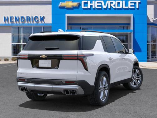 2025 Chevrolet Traverse FWD LT