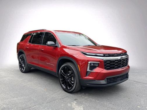 2026 Chevrolet Traverse FWD LT