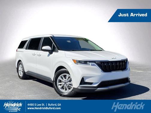2024 Kia Carnival LX