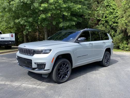 2023 Jeep Grand Cherokee L Summit