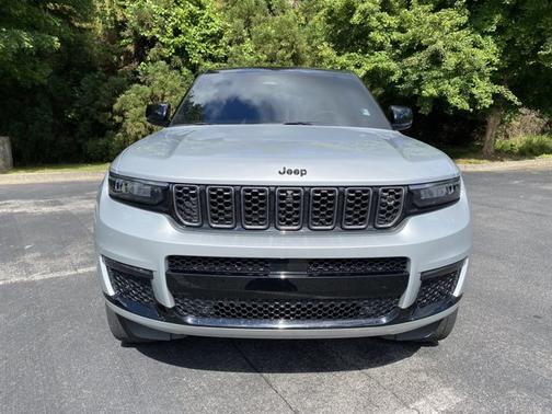 2023 Jeep Grand Cherokee L Summit