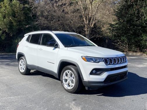 2024 Jeep Compass Latitude
