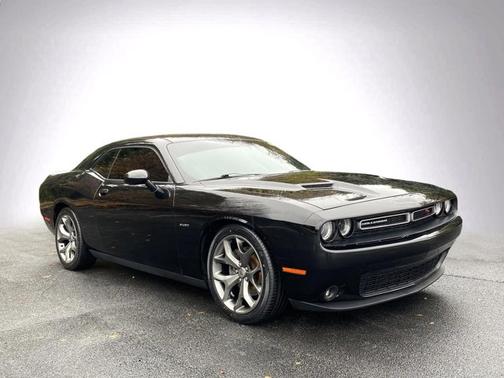 2017 Dodge Challenger R/T