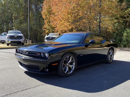 2017 Dodge Challenger R/T