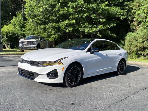 2024 Kia K5 GT-Line