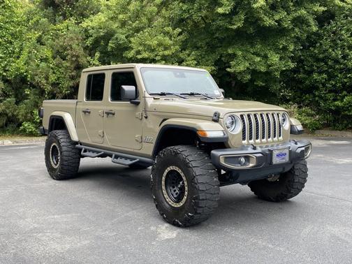 Gator Clearcoat 2020 Jeep Gladiator Overland