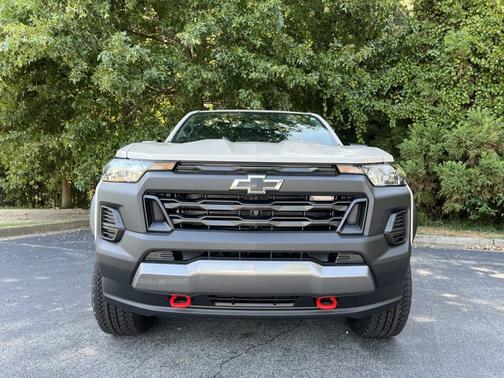 White Sands 2026 Chevrolet Colorado 4WD Trail Boss