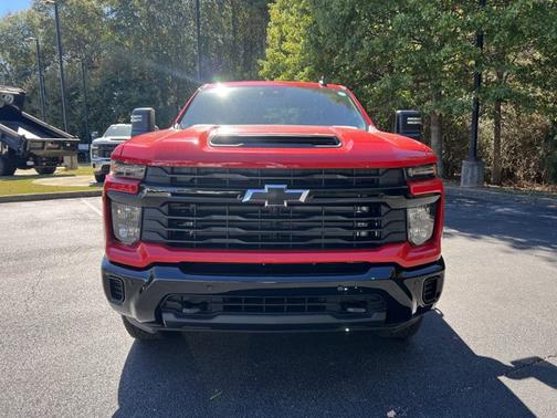 2026 Chevrolet Silverado 2500 Custom