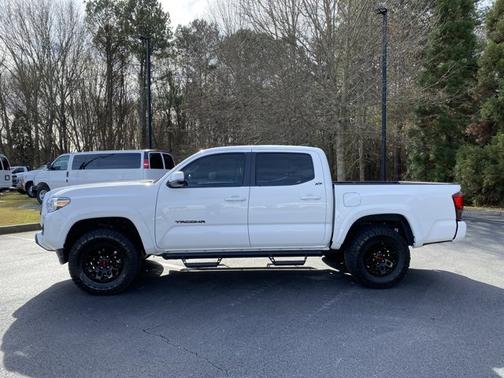 2023 Toyota Tacoma SR