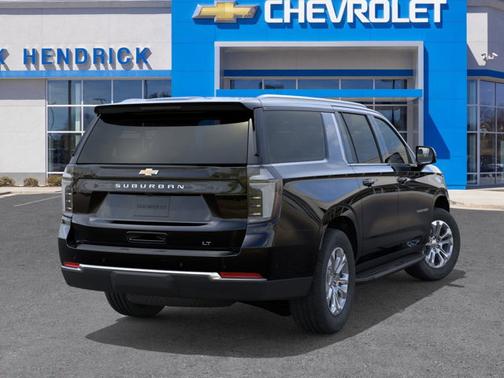 2026 Chevrolet Suburban LT
