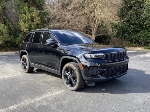 2025 Jeep Grand Cherokee Altitude X