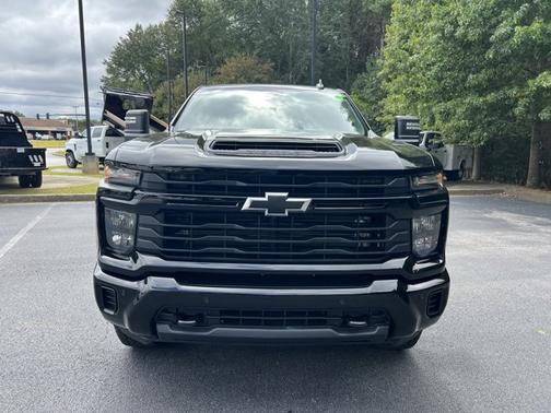 2026 Chevrolet Silverado 2500 Custom
