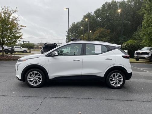 2023 Chevrolet Bolt EUV LT