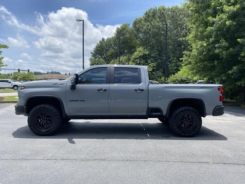 Slate Gray Metallic 2024 Chevrolet Silverado 2500 ZR2