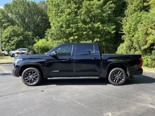 2023 Toyota Tundra Platinum