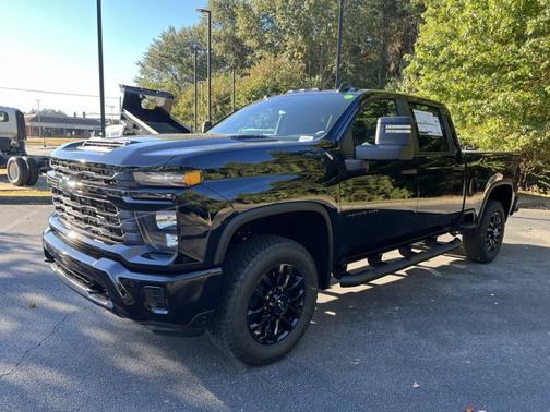 2026 Chevrolet Silverado 2500 Custom