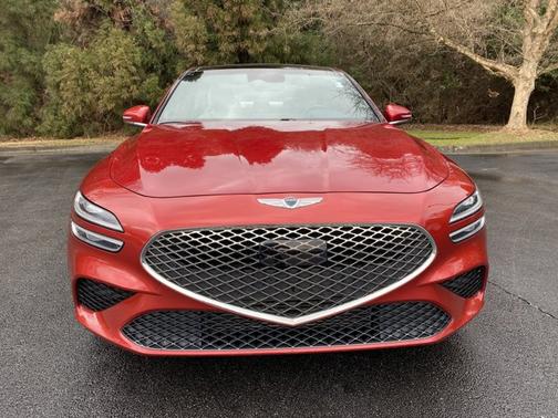 2022 Genesis G70 2.0T