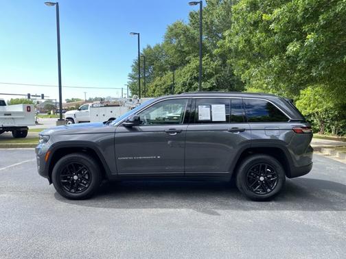 2024 Jeep Grand Cherokee Laredo X