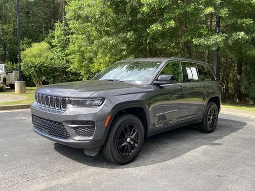 2024 Jeep Grand Cherokee Laredo X