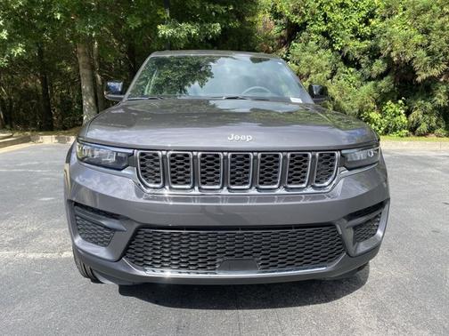 2024 Jeep Grand Cherokee Laredo X