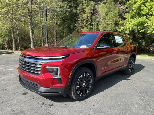 2025 Chevrolet Traverse FWD LT