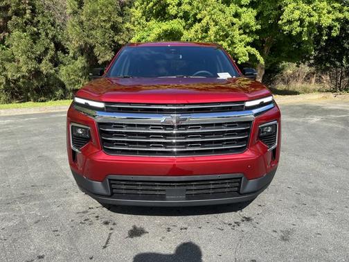 2025 Chevrolet Traverse FWD LT
