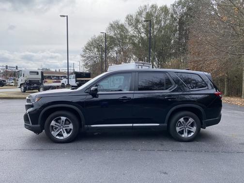 2024 Honda Pilot EX-L 7 Passenger