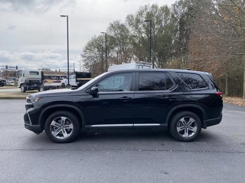 2024 Honda Pilot EX-L 7 Passenger