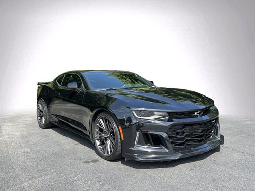 Black 2018 Chevrolet Camaro ZL1
