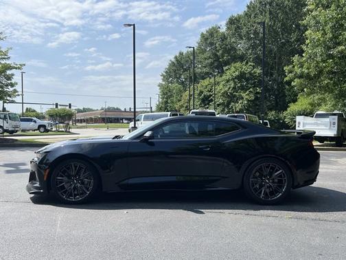 Black 2018 Chevrolet Camaro ZL1