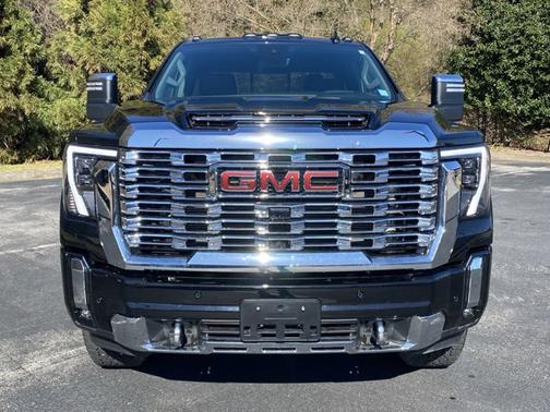 2024 GMC Sierra 2500 Denali