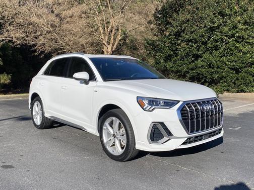 2022 Audi Q3 S line Premium Plus