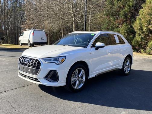 2022 Audi Q3 S line Premium Plus