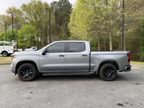 2024 Chevrolet Silverado 1500 Custom