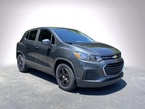 Nightfall Gray Metallic 2020 Chevrolet Trax LS