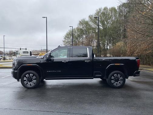 2024 GMC Sierra 2500 Denali