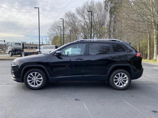 Diamond Black Crystal Pearlcoat 2020 Jeep Cherokee Latitude