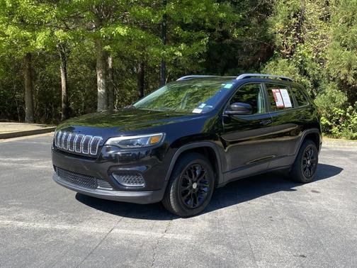 Diamond Black Crystal Pearlcoat 2020 Jeep Cherokee Latitude