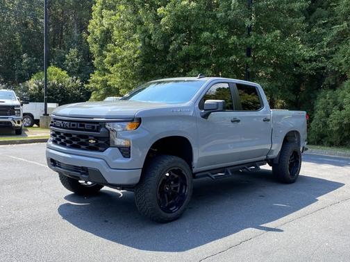 2024 Chevrolet Silverado 1500 Custom
