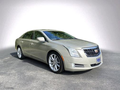 2016 Cadillac XTS Premium Collection